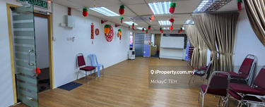 Bandar puteri puchong office 1st floor  1