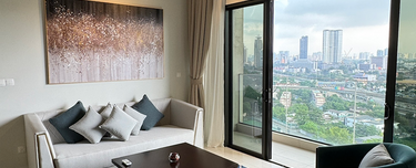 Mid Floor Dual-Key Unit for Rent 1