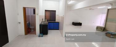 Shop Apartment Tmn Orkid Cheras Corner Unit For Stay or Business Use 1