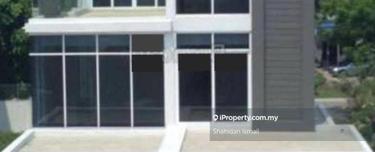 Majestic 3-Storey Bungalow in Taman Alam Kemuning: Grand & Exclusive 1