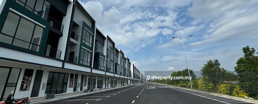Austin Crest 3 Storey Commercial Shoplot for rent 1