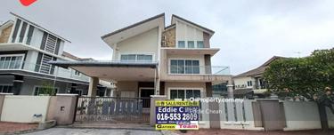 Botani 2 storey huge bungalow 1