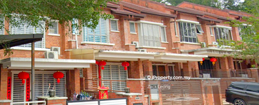 Double Storey , Modern Design Taman University indah , seri kembangan 1