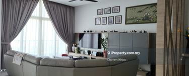Beautifully Renovated Family Size Layout. Golf View on a Good floor 1
