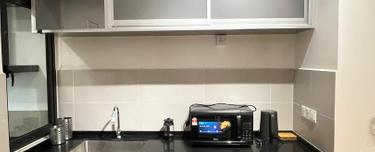 3 rooms Fully furnished unit at M Oscar : 1