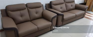 Newly Painted Well Kept Unit with Good Furniture 1