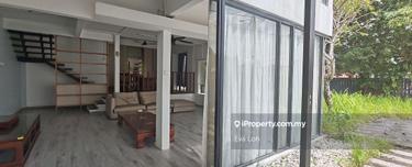 Corner 2 storey link house with spacious land and near Bangsar Village 1