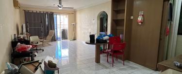 Desa Petaling, Desa Sri Puteri Apartment. KL City. 1