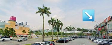 Available Booking Now ! Limited Gf facing aeon mall, mainroad footage! 1