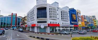 Exclusive 4storey corner building with Lift at Klang, Kawasan 18 1