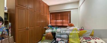 Walking distance To Mutiara Damansara MRT Station. 1