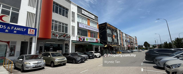 Austin Crest 3-Storey Shop Lot Facing Main Road For Rent 1