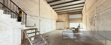 1.5 Storey Link Factory  Kajang Utama For Rent 1
