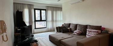 Unit with private lift for sale @ Sastera U thant, kindly pm me  1