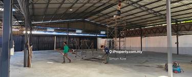 Single sty factory, warehouse, Salak South along Jalan Sg. Besi 1