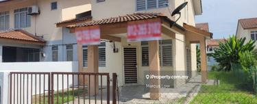 Good Location Surrounded by Good Amenities & Easy Accessibility! 1