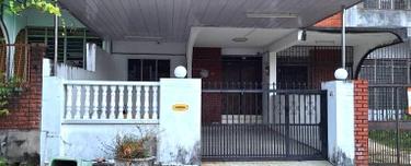 Best Buy ! 2 Storey Terrace House - Taman Cahaya- Teluk Kumbar 1