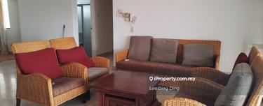 8 mins to Mid Valley - Spacious Penthouse 4 Rooms with 2 Living Halls  1