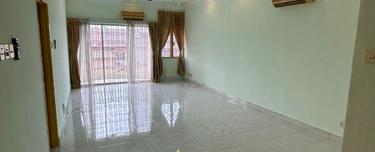 Tip Top Condition Townhouse (Guarded) 1