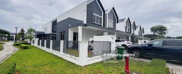 End Lot! Beautiful Full Renovated 2 Storey Terrace Eco Forest Semenyih 1