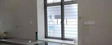 Areca laman rimbunan kepong 3 storey semi detected for sell 1