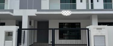 Brand New - Original Condition - Intermediate Lot - Gated & Guarde 1