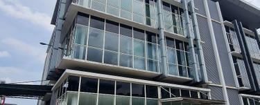 3 Sty Semi-D factory for Rent 1