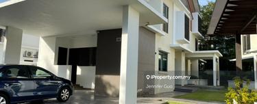 Semi-D house for Sale 1