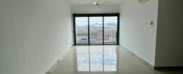 Corner Low Mid floor Pool view with balcony  1