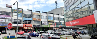 Trillium Lake Fields 3 Storey Corner Shop For Sale 1
