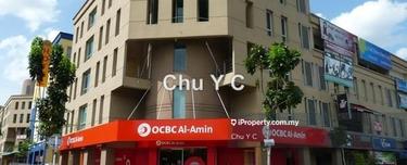 4 1/2 Corner Shop-office with lift for sale 1