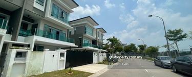 Three Storey Semi-D House For Sale @ Horizon Hills 1