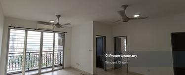 Walk distance to UTC & LRT with two carpark 1