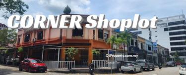 Corner shoplot, road frontage, walking distance to MRT 1