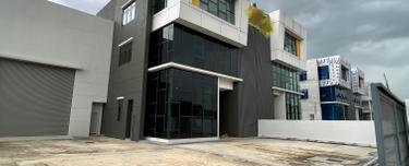 Semi-D factory for Sale 1