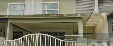 Batu Pahat Taman Putera Indah - 2sty Terrace 5b3b Full Loan unit 1