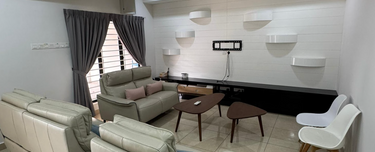 2 Storey Move-In Nice Renovated Terrace House, Bayu Damansara for Sale 1