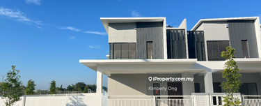 Corner Sendayan Seremban 2 House Sale  1