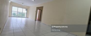 Low Floor/With Balcony/Basic/Partly Furnish/Facing South Unblocked 1