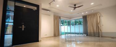 3 Storey Semi-D, walking distance to Publika and facilities for sale! 1