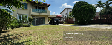 Freehols Oug 2 Storey Semi D with big land for Sale  1