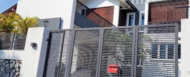 Modern Bungalow 1