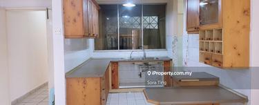 Condo Kelana D'Putera Near Paradigm Mall Lembah Subang Kelana Jaya LRT 1