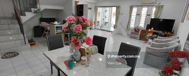 Sale double storey renovated Kulai Bandar Putra Jalan Nuri 1