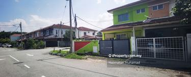 Corner Lot Double Storey Terrace House Bandar Saujana Putra Sp8 1