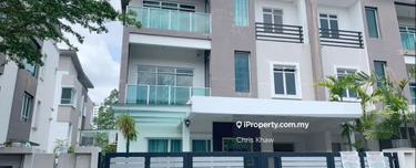 Canary Garden Bandar Bestari Klang 3storey Semi-D  1