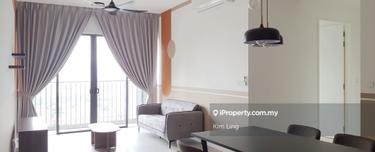 Designer Unit, Move In condition, Walking Distance to LRT 1