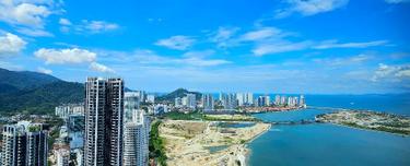 High Floor unit with beautiful seaview in prime area 1