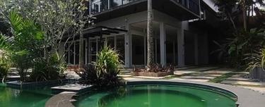 Leisure Farm Super Big Bungalow Luxury Bungalow Villa 4 Storey Corner  1