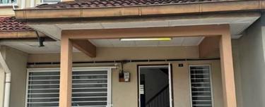 Taman lestari ,Seri Kembangan double story house 1